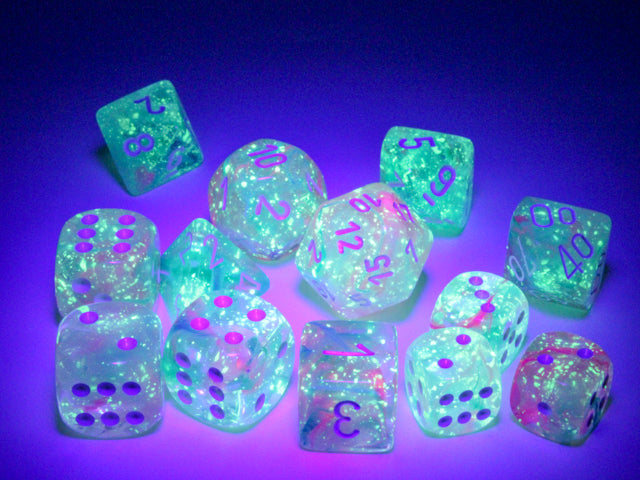 Chessex Nebula Wisteria/white Luminary 16mm d6 (CHX27745)